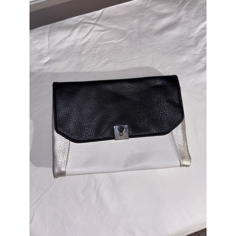 ColorBlock Jessica Simpson Clutch Bag Fold Over Black Silver Snap Closure Chic